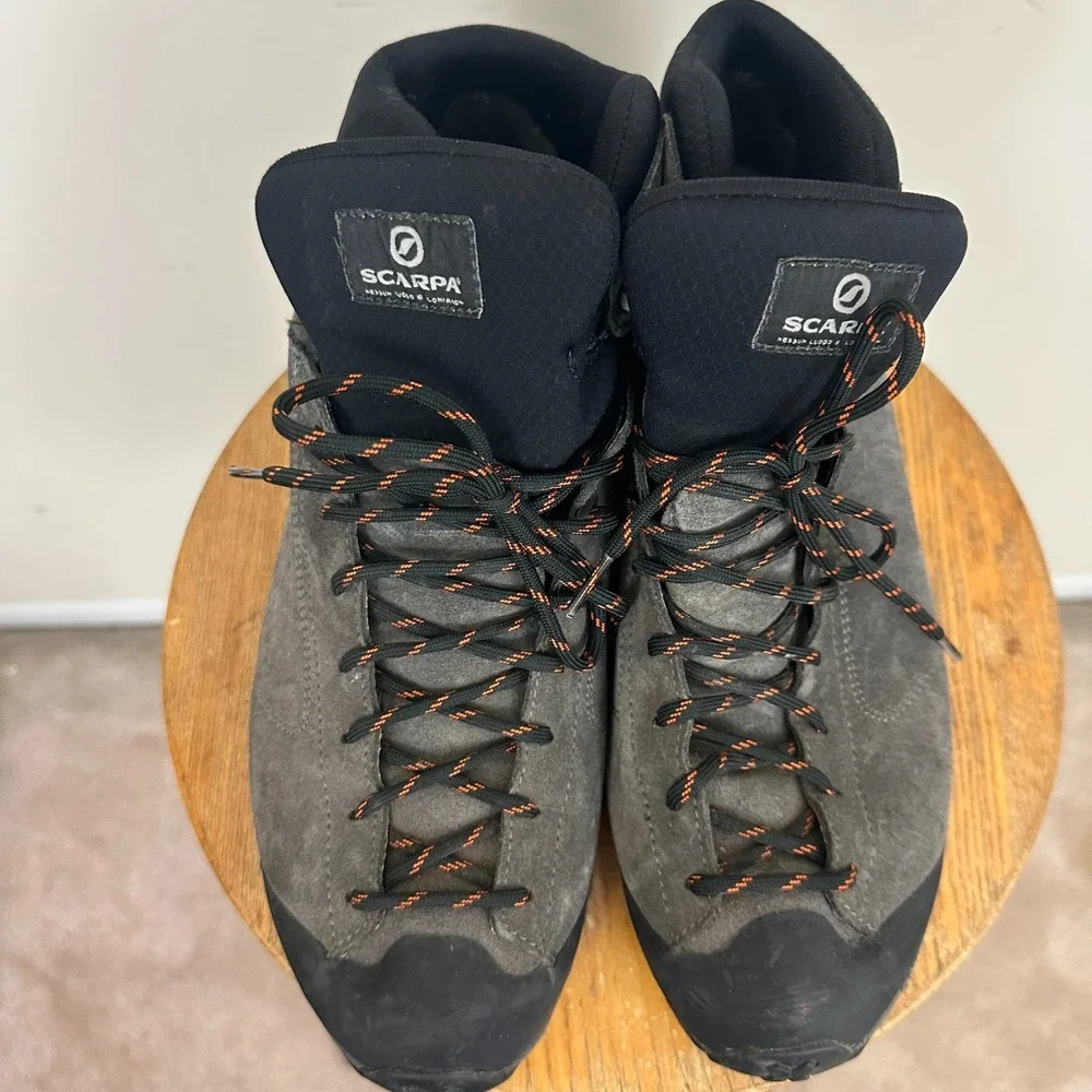 Scarpa Mojito Hike GTX 63310-200 Mens US 11 2/3 Hiking Shoes Shark Gray Leather